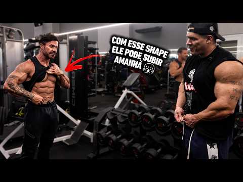 Renato Cariani impressed the pro swimmer - he's keeping his cards close to his chest 😱!!