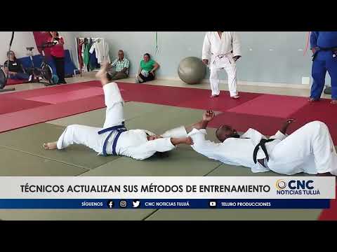 🏋️‍♂️ Entrenadores del centro del Valle se capacitan con Indervalle.