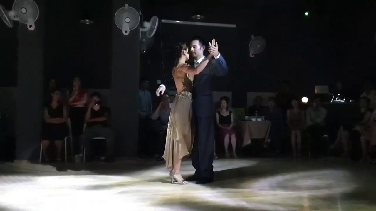 Pelin & Miguel Calvo