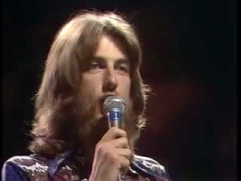 Three Dog Night - Mama Told Me Not To Come (1970)