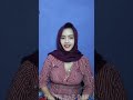 Hijab Cantik Baju Bergaris