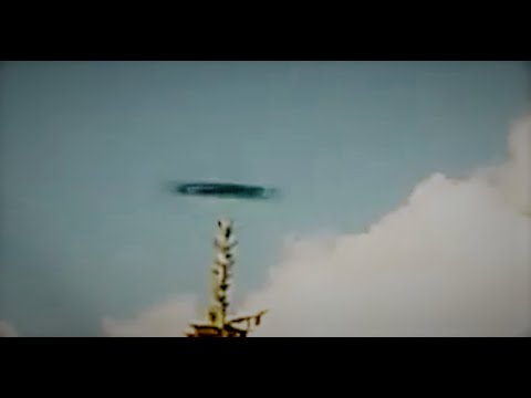 Six craft coming in or going out of our dimension.  video 1841 slow  .02 6 craft arrows