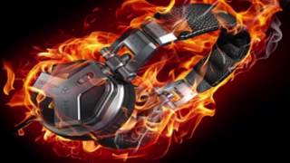 Lucky Charmes & Awiin - Bass 187 (Extended Mix)