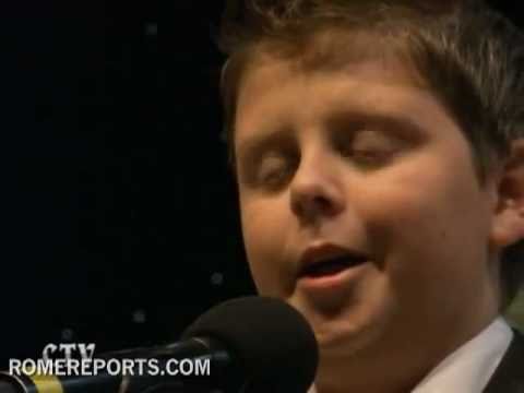 Liam McNally sings on Hyde Park