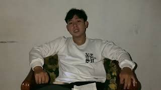 Download lagu {tugas bahasa indonesia} dia adalah dilanku tahun 1990 - pidi baiq  mp3