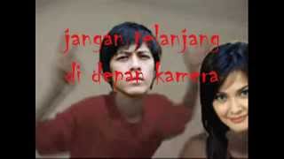 Download lagu Ariel dan cut tari mp3