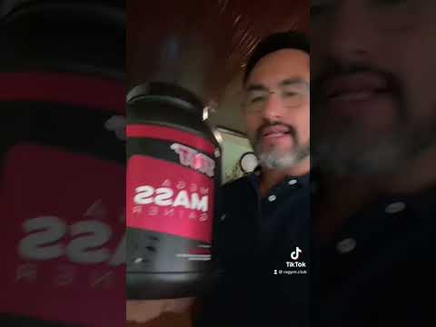 TNT mega mass gainer de 6 libras en tarro