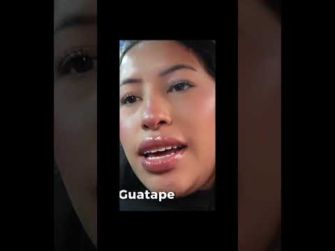 Hoy exploramos Guatapé: Alto del Chocho, vista de la Piedra del Peñol.✨ #Guatapé #medellin #elpeñol