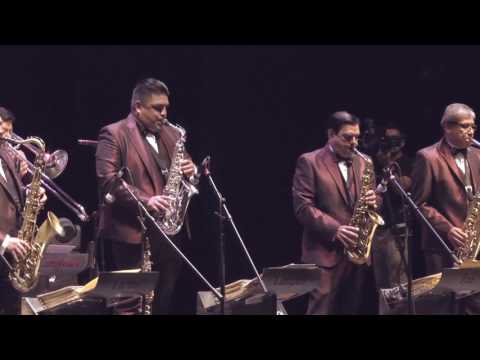 LAS CARMELITAS, CARLOS CAMPOS (ORQUESTA LOS 15 CAMPEONES)TEATRO METROPOLITAN