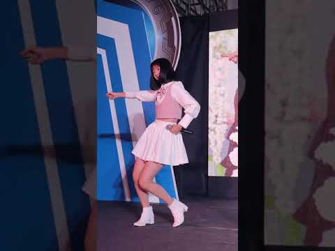 VID0141 SECRET 12 - อาย อ๊ะ อาย (Amko focus) JP Hero Fest @ Siam Paragon #CMDreamDaisy124851