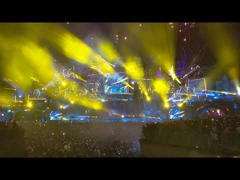 '3 Are Legend' 's tribute to Avicii at Tomorrowland 2019 (Weekend 2)