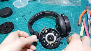 Video thumbnail for AKG K619 헤드폰선 교환 수리, AKG K619 headphones line replacement repair by 프론티어 Frontier