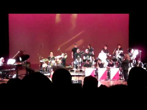 8/2010 Eric Miyashiro Pearl City Cultural Center "Birdland"