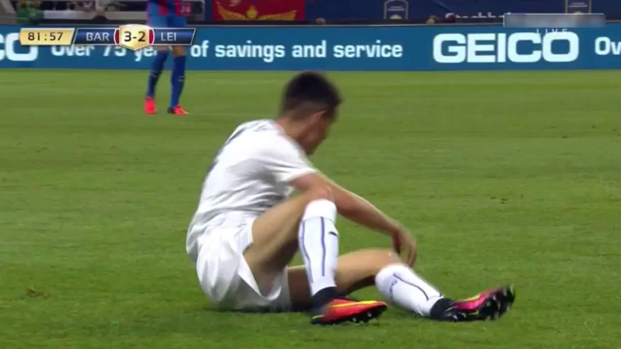 Bartosz Kapustka (Leicester debut) vs Barcelona 03/08/16 HD - YouTube