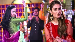 Mehndi Dance  Ayeza Khan  Mehar Bano  #MerayPaasTu
