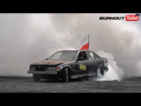 Pokaz mocy BMW E36 320 "ZŁOMEK" - XXIII Ogólnopolski Zlot BMW Toruń 2021