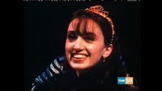Luz &quot;Cleptómana&quot; &quot;Eres Tú&quot; &quot;No Aguanto Más&quot; (Musical Express 09/04/1983)