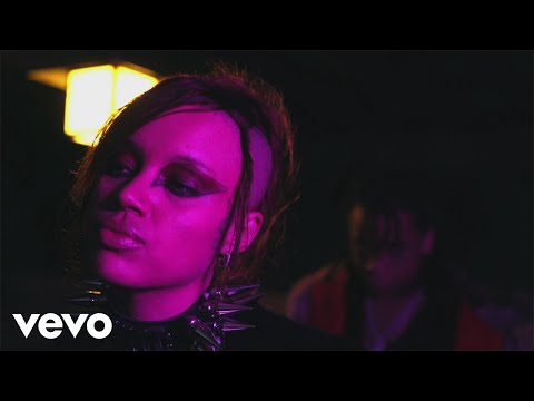 BigKlit, Trippie Redd - Beautiful (Official Music Video)