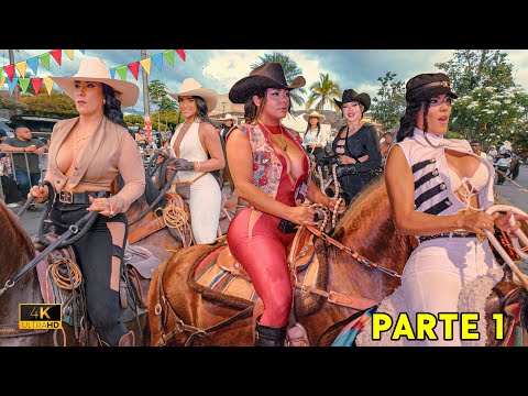 Increíble CABALGATA en las FIESTAS de Buga - Valle COLOMBIA 🎉 Hermosas Amazonas a Caballo 🐴
