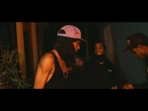 Jhonfer ❌ Julien Beatz - E Un Bobo Ta Caliente (Video Oficial)