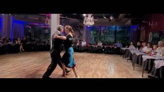 Video thumbnail for Milonga de los Domingos - Juan Amaya y Valentina Garnier 2/3