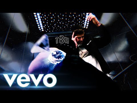 Snaxo ft. Puuki - Iced Out (Official Video)