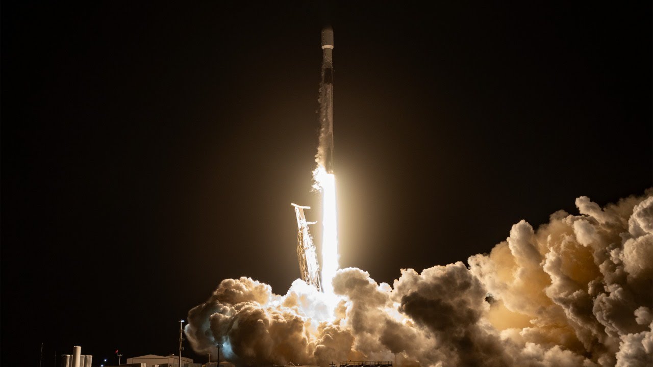 LANÇAMENTO FALCON 9 - STARLINK GRUPO 12-2