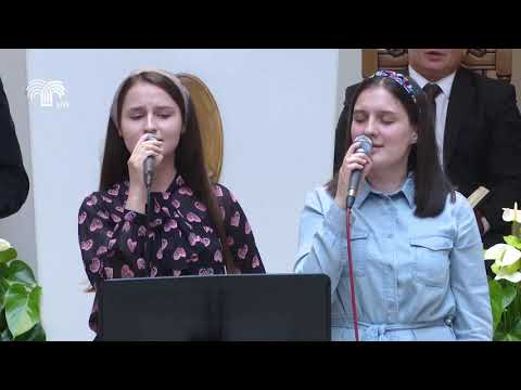 Souca Danusia & Iasmina Ursachi  -Sunt clipe in viata ce dor ca si o rană