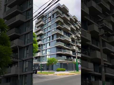 Edificio de buen diseño de balcones en pleno centro de #ituzaingo #shorts #buenosaires #travel #bsas