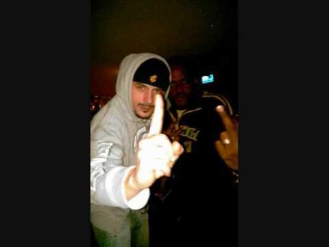 Bezzi Bez - Numri Një / Number One