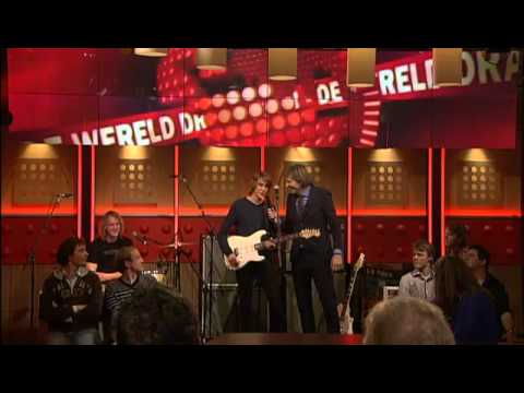 De minuut: Birth of Joy - No Big Day Out - 29-2-2012