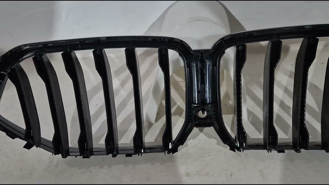 BMW X6 G06 2019–2027 Nyregrill 1 Bar (2019-2022, blank sort) Video 1