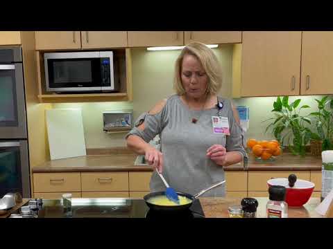 Soft Scrambled Eggs with Ricotta and Turmeric