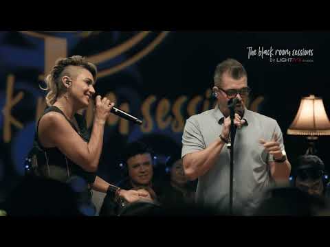 Ina Peralta ft. Rafael Pollo Brito-  Comencemos de Cero (The Black Room Sessions) - LIVE