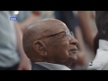 Obama Shakes Hands with 108 Year Old 'Grandson of a Slave'