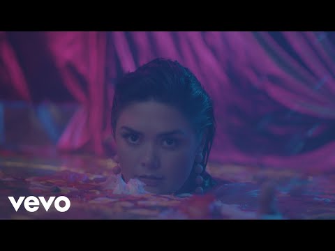Yuridia Pop Radio Español 17