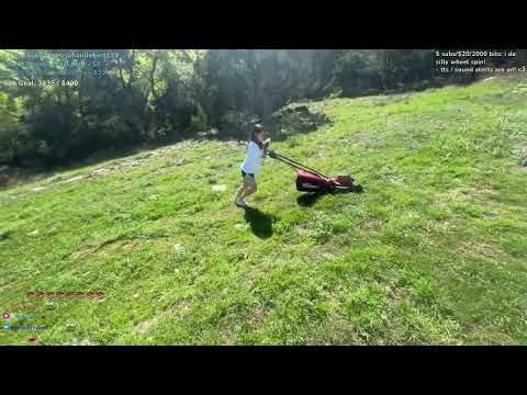 ExtraEmily dad (wake) motivates her to cut mizkif grass