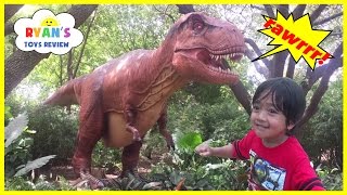 GIANT LIFE SIZE DINOSAUR Theme Park Dinosaurs at the Zoo Family Fun Amusement Activity Kids Video