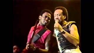 Earth Wind &amp; Fire: THINKING OF YOU ((LIVE)) from Japan 1988