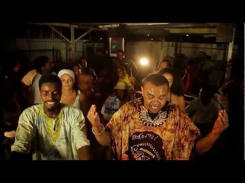 Tozikalprod Présente Kaloubadya clip officiel.