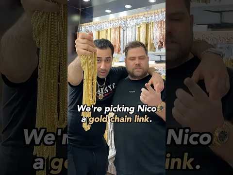 Buying Nico Leonard a GOLD Chain? #shorts