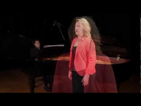 Sarah-Jane Brandon sings Handel
