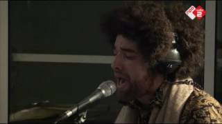 Rilan &amp; the Bombardiers - Walking On Fire live @RLN