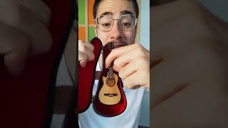 ASÍ SUENA UNA GUITARRA DE BOLSILLO (Mini Guitarra)