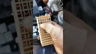 Chevy Malibu 2009 3.5 problemas con la caja de fusibles de enfrente