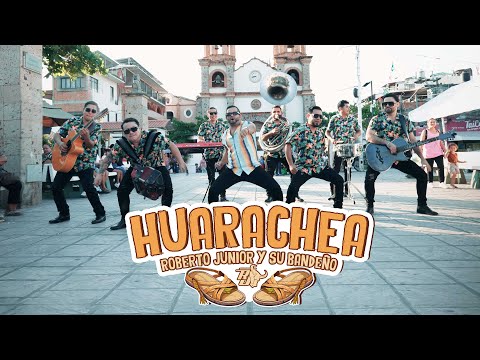 Roberto Junior y Su Bandeño - Huarachea (Video Oficial)