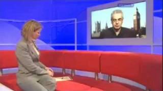 FIGHTER JETS CHASE UFO ON BBC NEWS 12 APRIL 2010