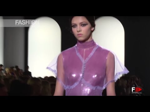 FENDI COUTURE Fall 2018 Haute Couture Paris - Fashion Channel