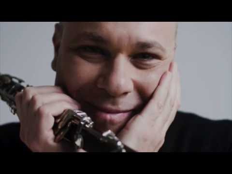 Mozart Clarinet Concerto in A major K622 - II Mov. - Andrew Simon, Clarinet