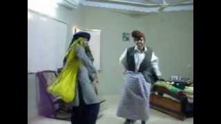 BHOOTNI KE - SINGH IS KINNG (MUST WATCH)